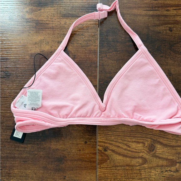 Oner active ENHANCELIFT™ SEAMLESS MINIMAL HALTER NECK BRALETTE - Picture 4 of 6